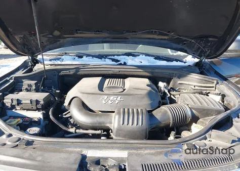 2013 Jeep Grand Cherokee Laredo z USA, uszkodzony, nr VIN 1C4RJFAG0DC507049